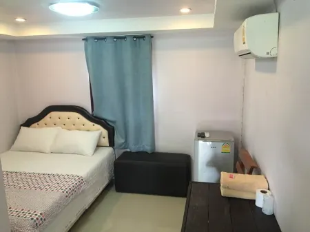 Kannawat Resort Отели рядом с достопримечательностью «Wat Chang»