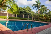 Dees Hotels, Apartments and Suites - Private Pools