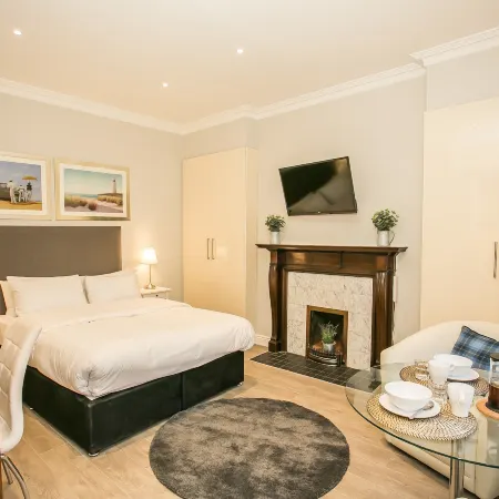 Grand Canal District Apartments