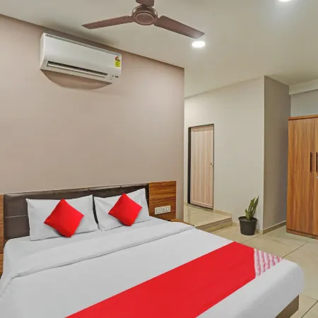 Hotel Santeria Inn, Best Luxurious Hotel AC Rooms in Surat