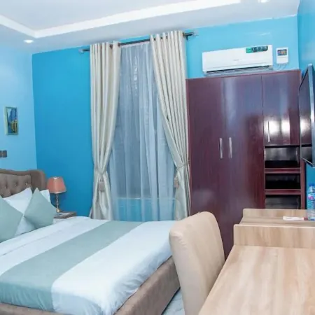 Daystar Luxury Apartment