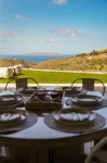 Oliva Emerald Eco - Secluded Off-grid Vineyard Villa