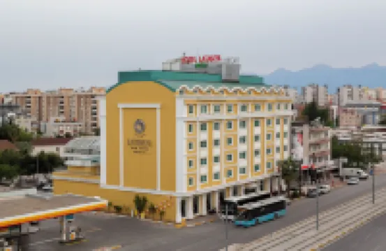 拉塔尼亞棕櫚温泉機場酒店 安塔利亞