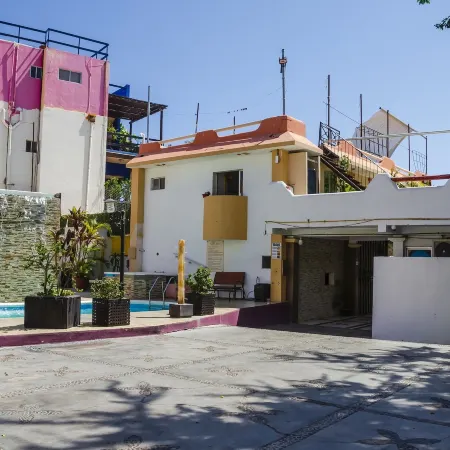 Capital O Hotel Dos Mares, Cabo San Lucas