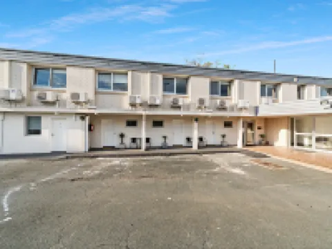 カールトン スイーツ ゴールバーンのホテル