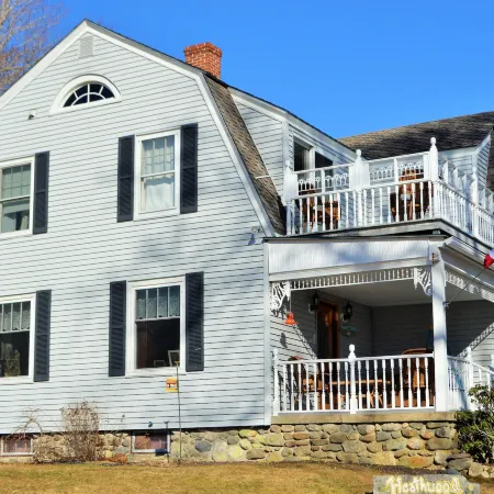 Heathwood Inn