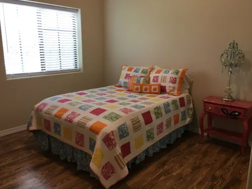 Downtown Cody!!! Spacious Bobbi's Bunkhouse A