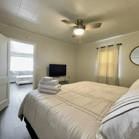 Cozy 2-bedroom house on quiet street.