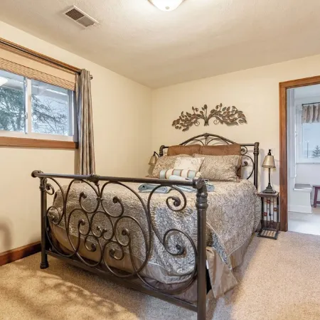 Portage Lakes, Lakefront, Private Dock & Deck