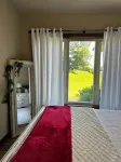 Perfect cozy 1-bedroom apartment with garage in charming Kaukauna.