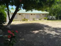 Tropical Haven in Discovery Bay - 6 Bedroom Villa - Villas