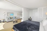 Waikiki Panoramic Ocean View Unit-Great Place to Stay and Enjoy