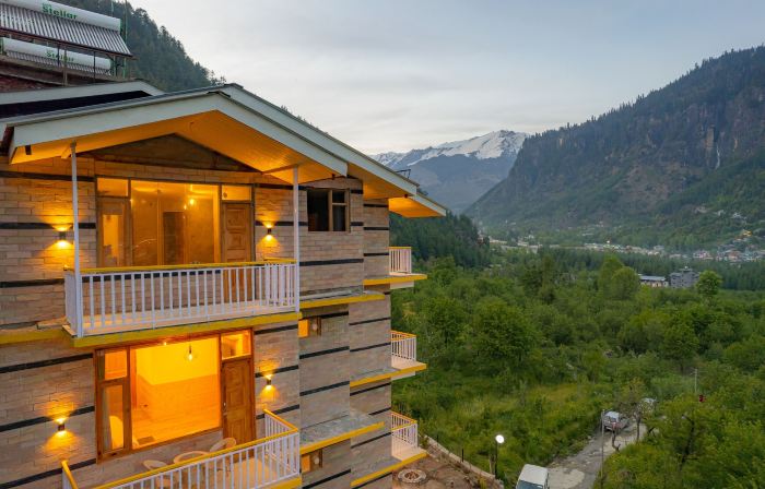 The Social Stays Manali