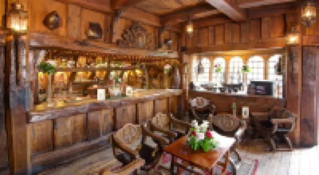 Belleek Castle, Ballina