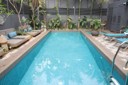 Red Thread Calangute Отели в г. Калангут