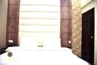 Dream Inn Guest House Hotels in Gulshan-e-Iqbal