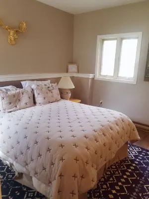 Getaway in the Mountains! Great for hiking, skiing, weddings!