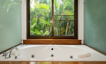 Grand Tropical Pool Villa Oxavia NaiHarn