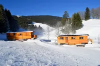 Renting a comfortable wooden trailer at the farm on the Vercors