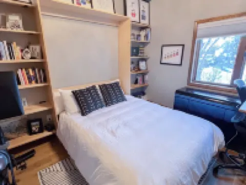 3B/3Ba Modern Ski House in Avon, CO! 10 Min Drive to Beaver Creek & Vail! Hotels in Eagle-Vail
