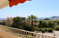 Apartment T3 Sea view near beach and port of Sanary on foot
