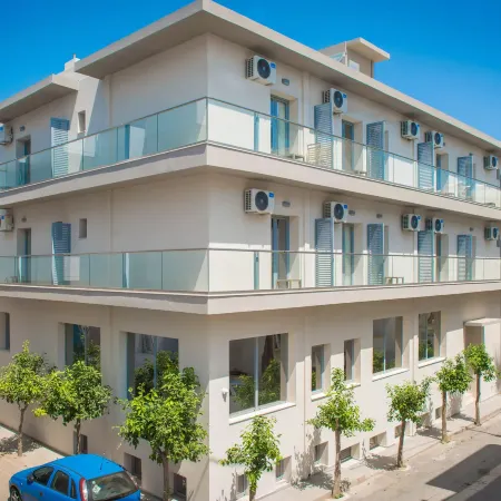 City Green Hotel
