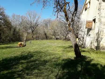 Country house with lots of outdoor space