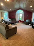 Charming 3-bedroom house in tranquil Greenville with WiFi, AC, and game room.