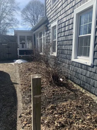 Experience Tecumseh charm, just a quick 27-min drive to speedway fun Отели в г. Ленауи Каунти