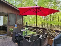 Charming Resort Home. Pet-Friendly! Hotels in Coolbaugh Township