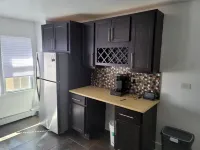 Spacious 3-bedroom, 2-bath condo, free parking/Oak Park