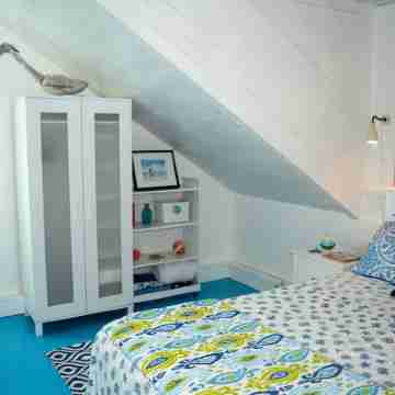 Waterfront Cottage in Spanish Wells' protected harbor Rooms