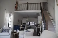 Downtown Bourbon Black Swan House