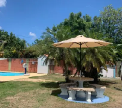 Casita tres mares!! Custom Home With private  Pool, Outdoor Grill, Easy Beach Wa