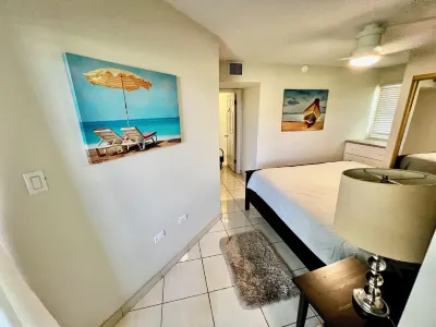 Paradise Awaits: Cayman Reef Resort #3 NEW to VRBO