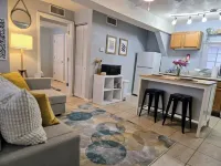 The Port - Walkable to University of Florida, includes Parking