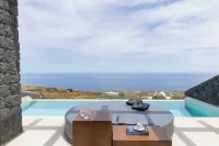Brilliance Suites - Infinity Pools