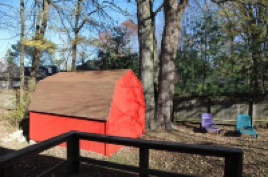 Modern Cottage Minutes From Lake Michigan Beach in a quiet setting! Hotels in Lake Michigan Beach