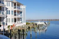 Bayside & Beyond-Sunset Bay Villa #105- Waterfront with Boat Slip Hotel a 