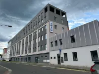 Awam 飯店 University of Hradec Králové – building E附近的飯店