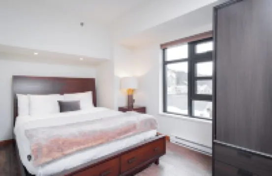 Moscato-Ski-In/Ski-Out (A Condo at Carleton Lodge)