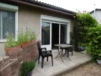 Apartment with terrace, near the bird park, nearby shops