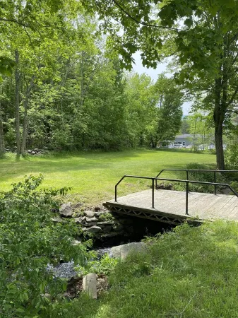 Beautiful home just 5 min to Windham, 10 min to Hunter – perfect location!