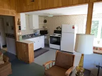 Haliburton Lake Cottage Rental - Waterfront Hotel a Dysart and Others