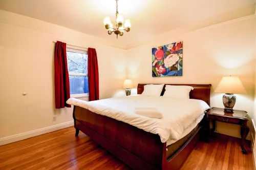 Lovely Palo Alto Cottage ~ Near Stanford, tech companies