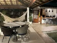 5 suites 3 min walk to the best beach in Guarajuba Hotels in Guarajuba