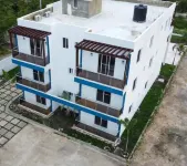 Luxury Beach Front Villa with Private pool and stunning Ocean View!