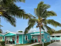 Exuma Sol - Stunning Views from this Oceanfront Beach Cottage