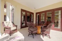 201 - 1st Floor Ocean View Suite