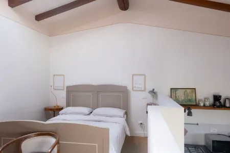 Vacation Cottage La Vigna with Pool